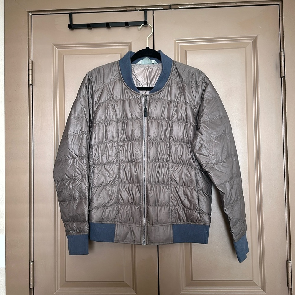 Athleta down bomber jacket